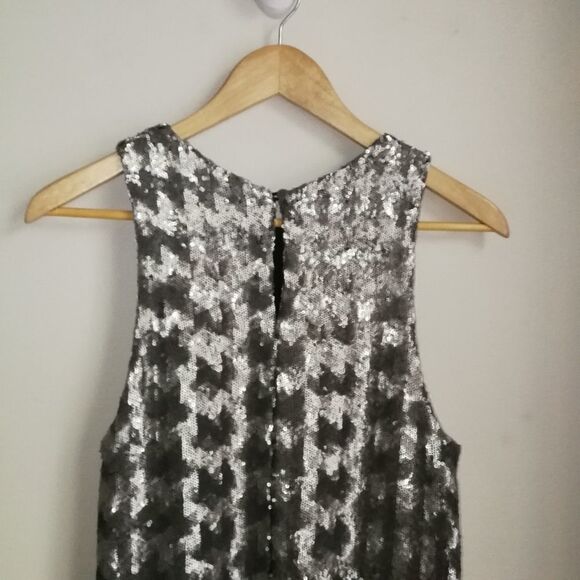 ARITZIA / TATULA Black & Silver Canterbury Sequins Festive Mini Dress Size Small - Picture 7 of 13